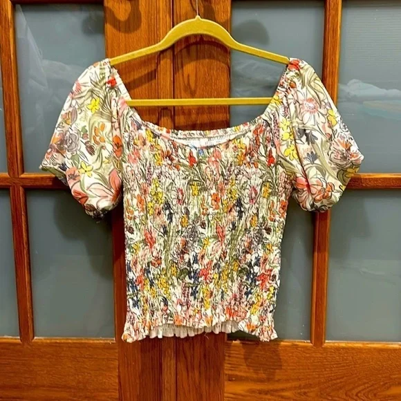 Beautiful floral Anthropologie blouse in great condition! - Picture 8 of 8